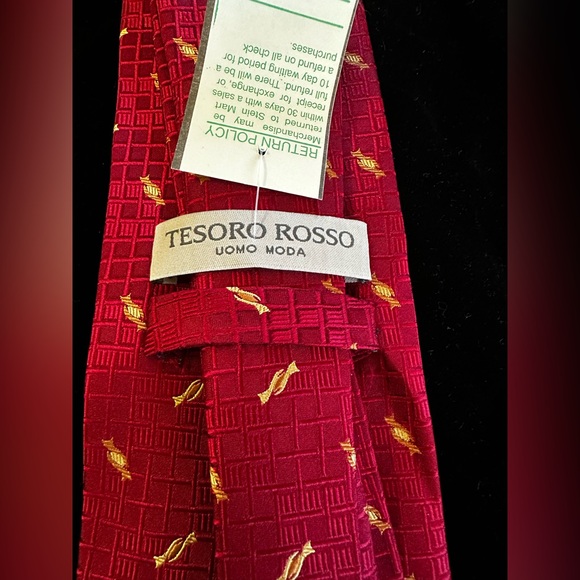 NWT Tesoro Rosso Uoma Moda Handmade Red Silk Tie - Picture 7 of 7